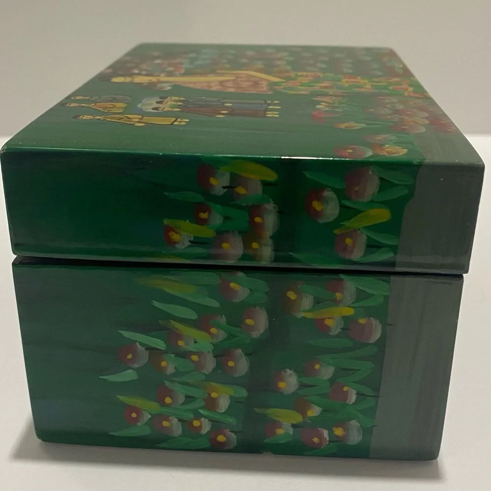 Asian Hand-Painted Lacquer Wood Box Jewelry Japanese Chinese Oriental Hinge Lid
